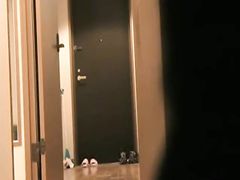 Sexy Girl Flashes Nude the Delivery Man